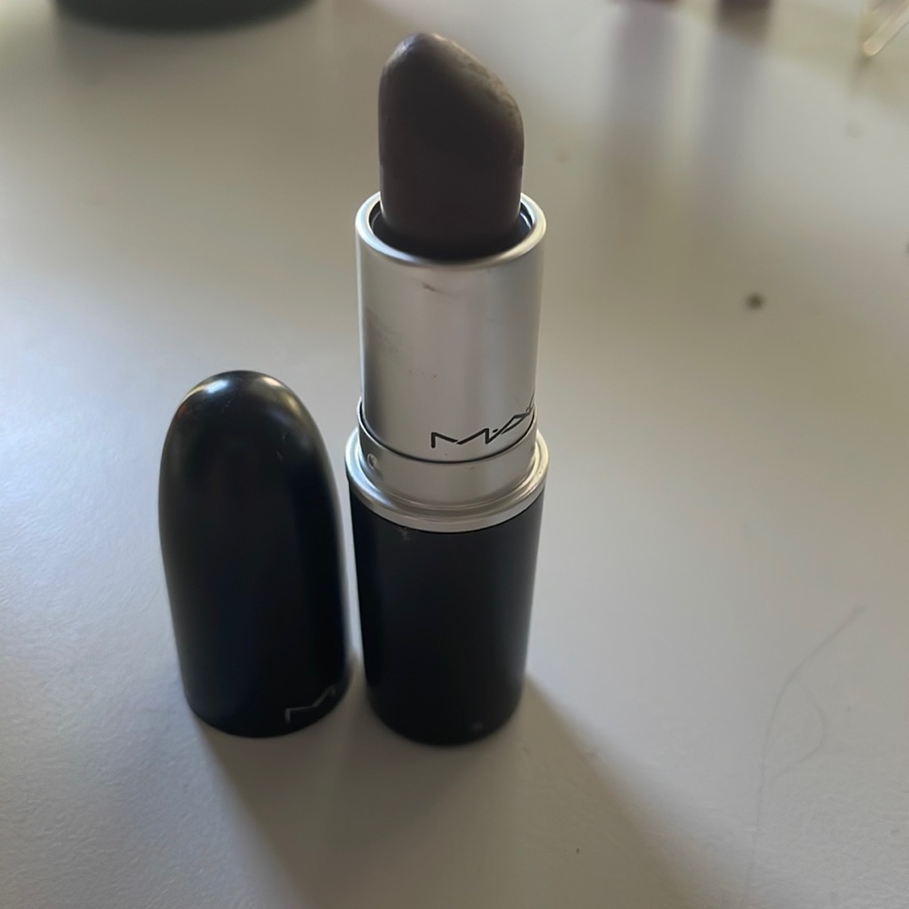 MAC Smoked Purple 614 Matte Lipstick